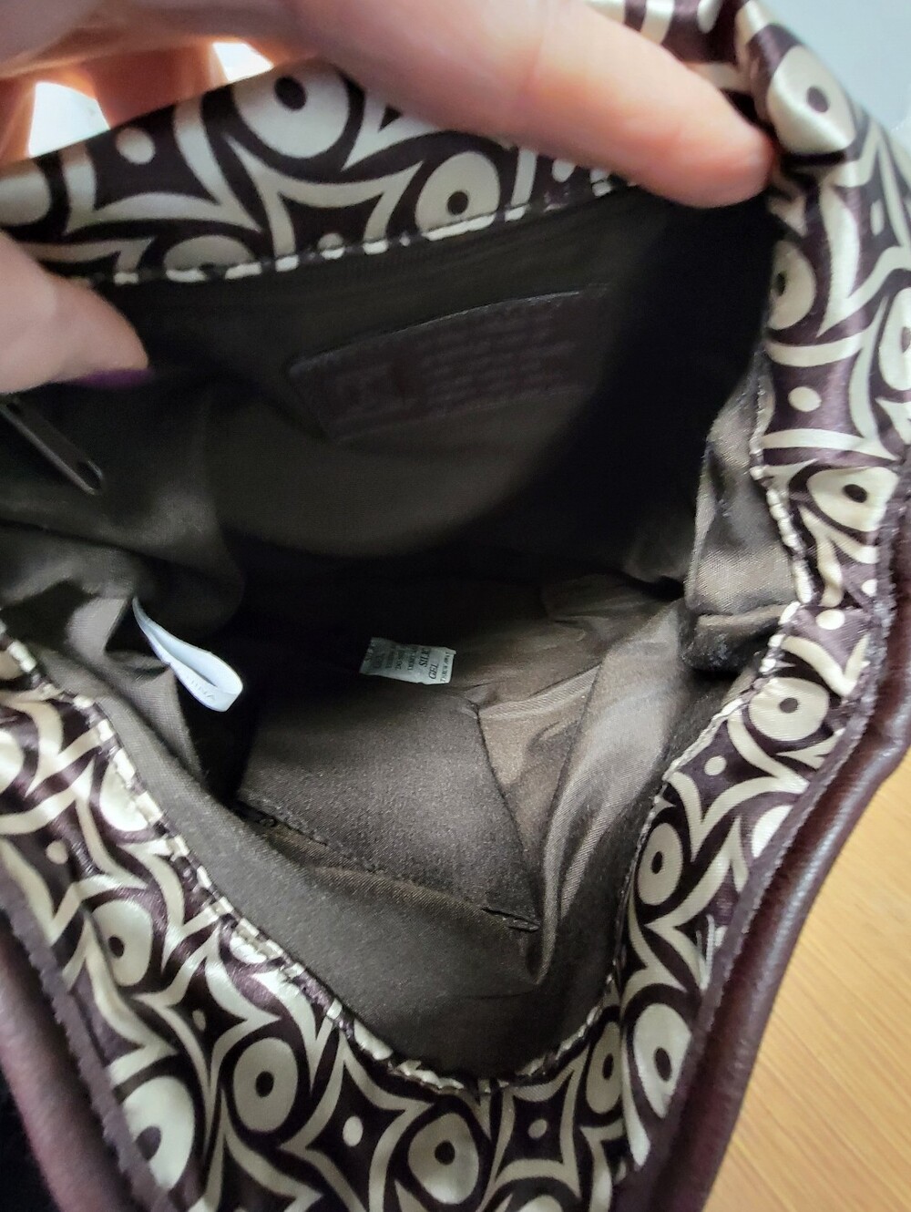 Relic Dark Brown Crossbody Purse New with Tags - Picture 7 of 8